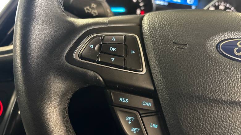 Ford Kuga 1.5 TDCi Titanium Edition 5dr 2WD Diesel Estate